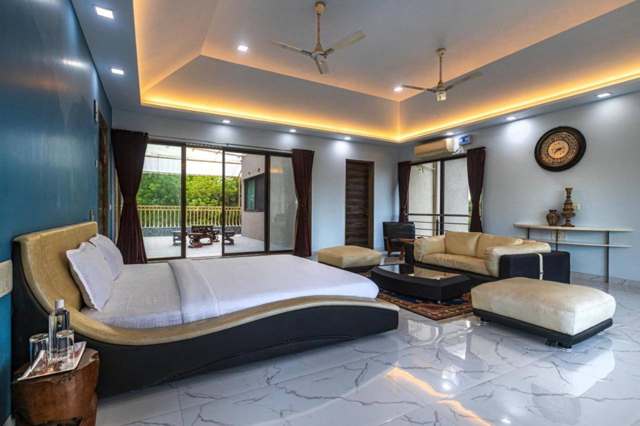 Saffronstays Aura, Alibaug - Luxury Pool Villa With A Game Room And Spacious Lawn 阿里巴格 外观 照片