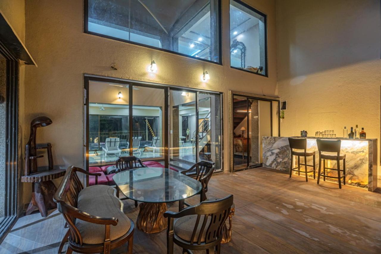 Saffronstays Aura, Alibaug - Luxury Pool Villa With A Game Room And Spacious Lawn 阿里巴格 外观 照片