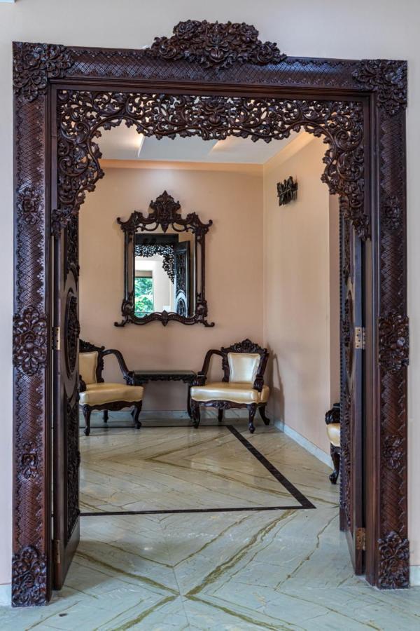 Saffronstays Aura, Alibaug - Luxury Pool Villa With A Game Room And Spacious Lawn 阿里巴格 外观 照片